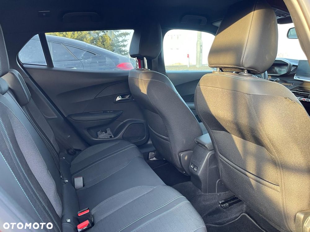 Peugeot 2008 136 Active - 8