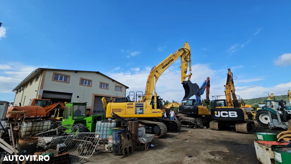 Excavator pe șenile Komatsu HB 365 NLC, HB365 PC - 8