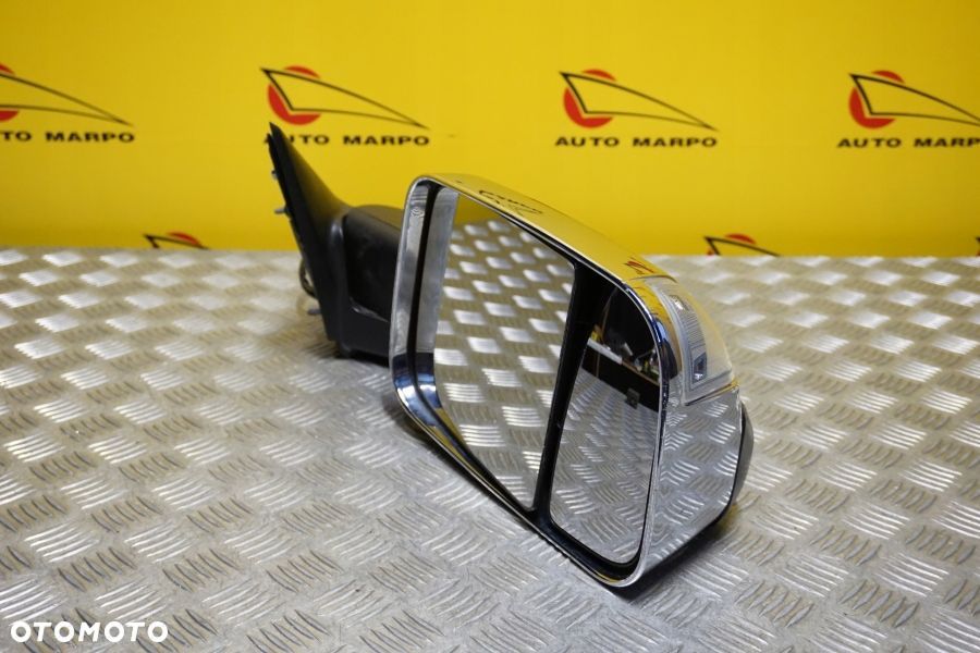 DODGE RAM 2500 2013 - 2018 Lusterko Zewnętrzne Prawe 16 PIN USA - 6