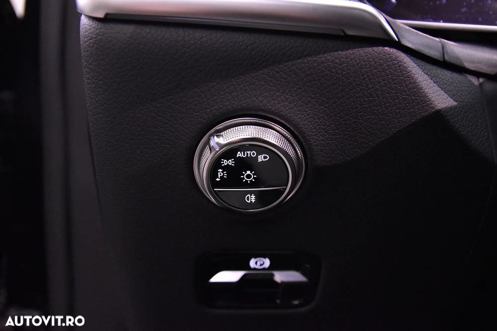 Mercedes-Benz GLC 300 e 4MATIC - 15