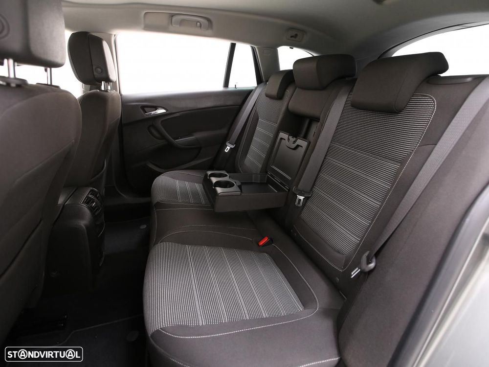 Opel Insignia Sports Tourer 1.6 CDTi Executive S/S - 10