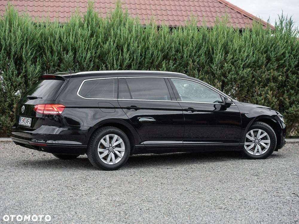 Volkswagen Passat - 14