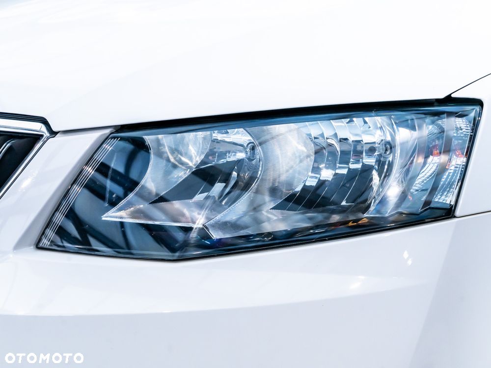 Skoda Octavia 1.4 TSI Active - 10