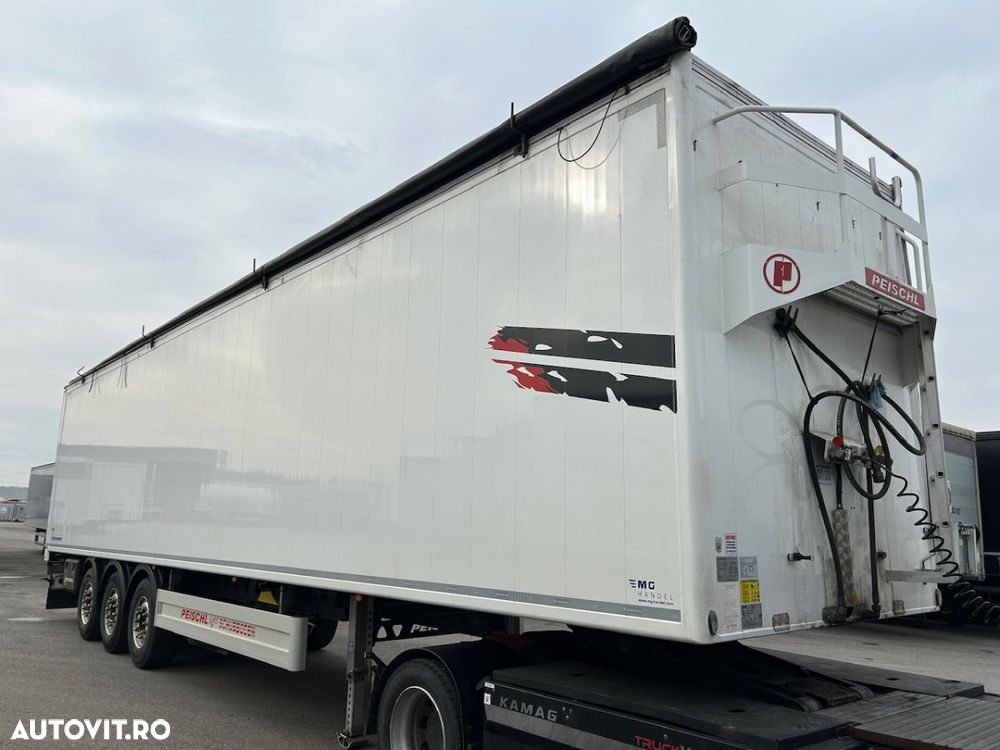 Alta Peischl, Walking floor, 2022, Jante Al, podea 10mm, factura externa - 4