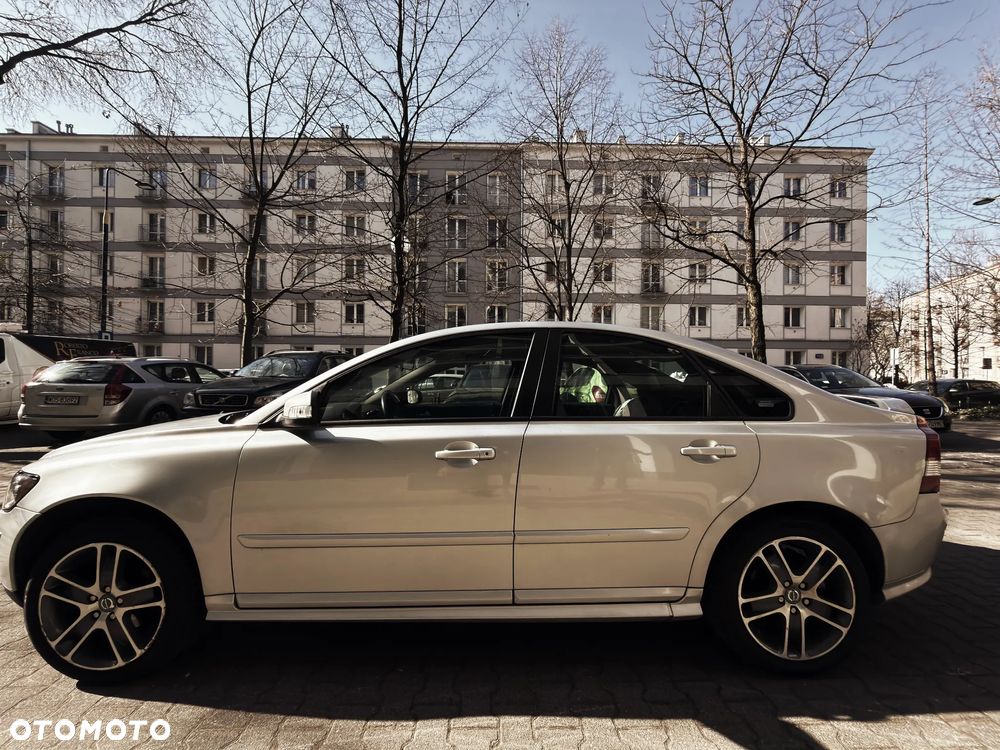 Volvo S40 1.6D Momentum - 4