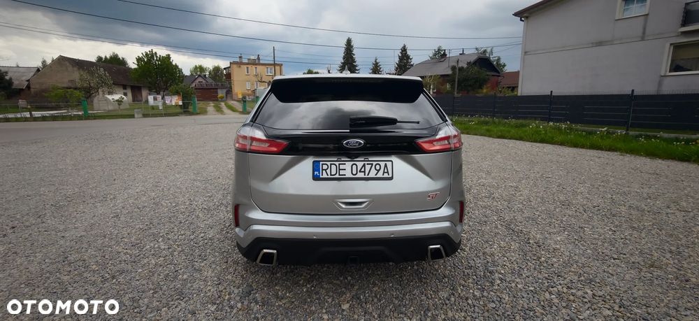 Ford Edge - 5