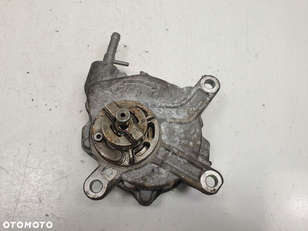 Toyota Avensis T27 2.0 D4D POMPA VACUM WAKUM - 2