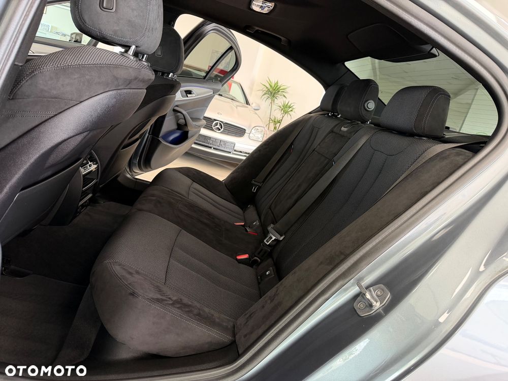 BMW Seria 5 - 29