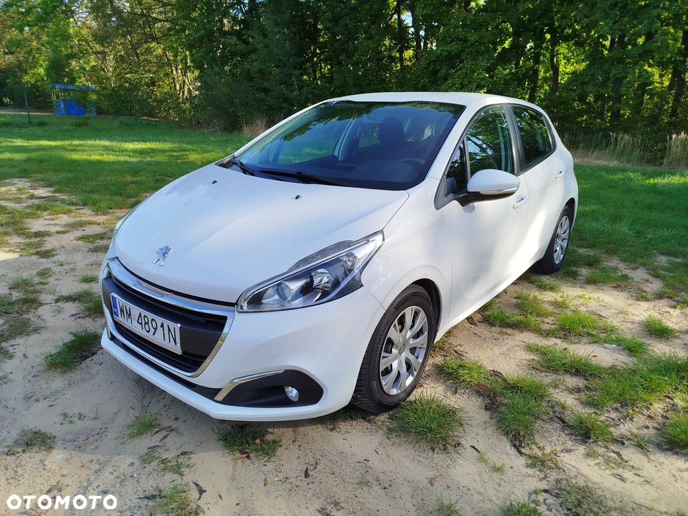 Peugeot 208 1.6 BlueHDi Allure S&S - 1