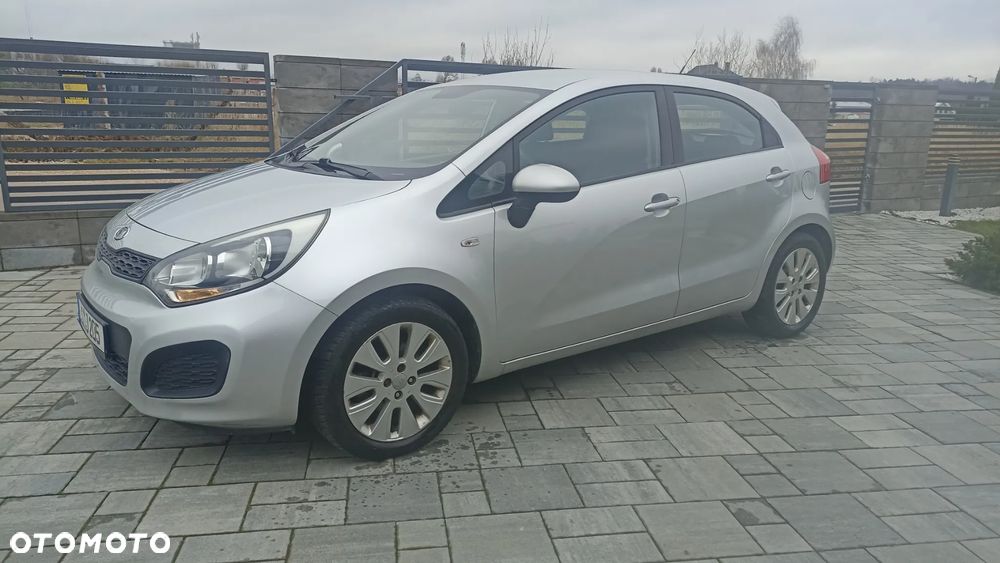 Kia Rio 1.4 Dream Team Edition - 5