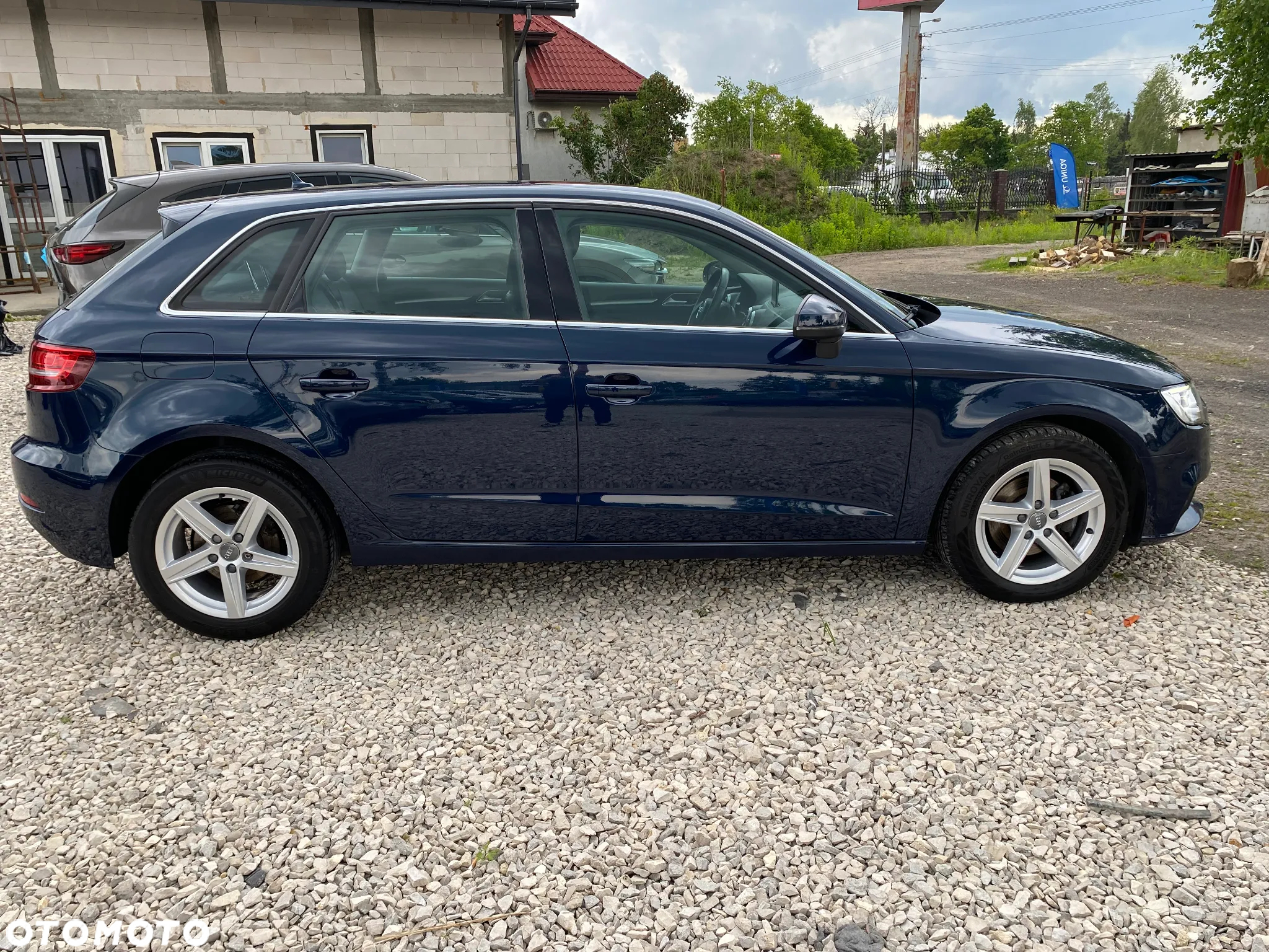 Audi A3 1.6 TDI Sportback (clean diesel) S tronic Attraction - 4