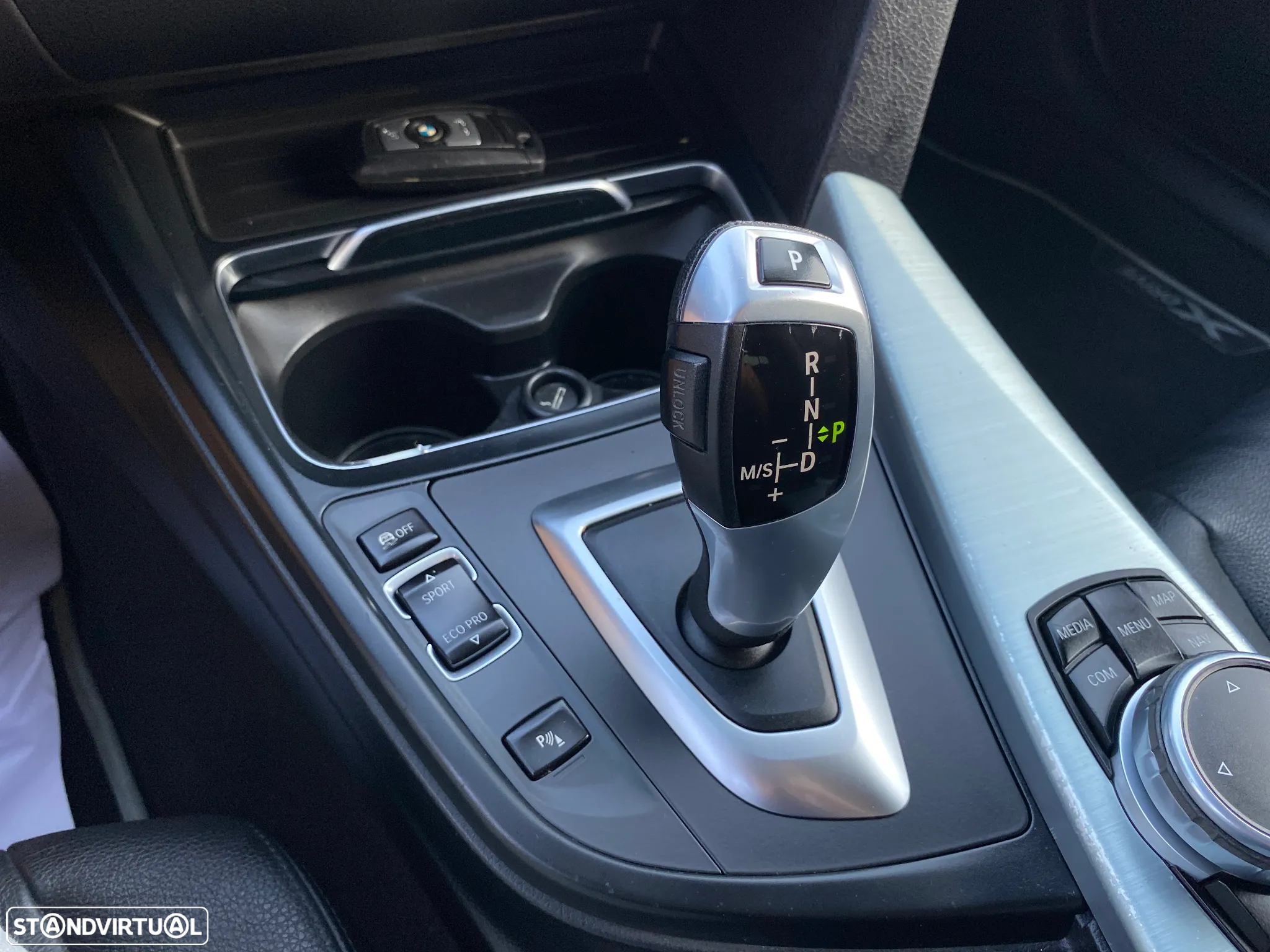BMW 320 d Touring xDrive Pack M Auto - 46