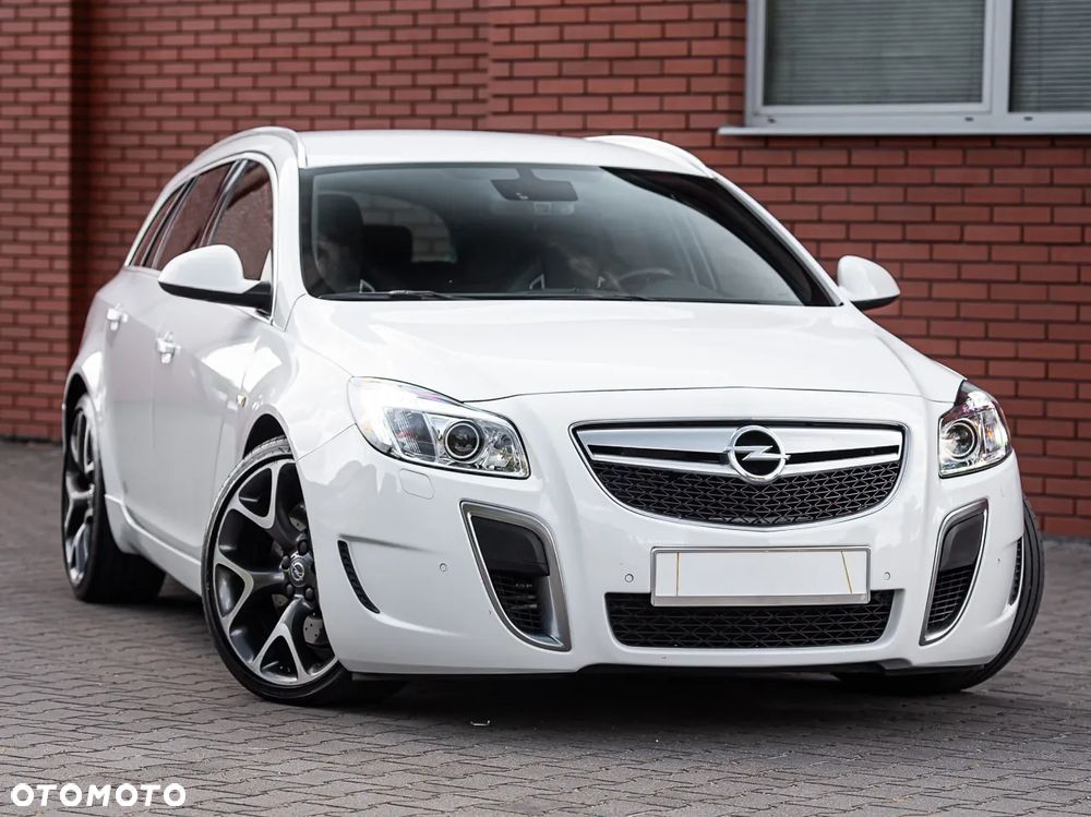 Opel Insignia 2.8 V6 Turbo Sports Tourer 4x4 Automatik OPC