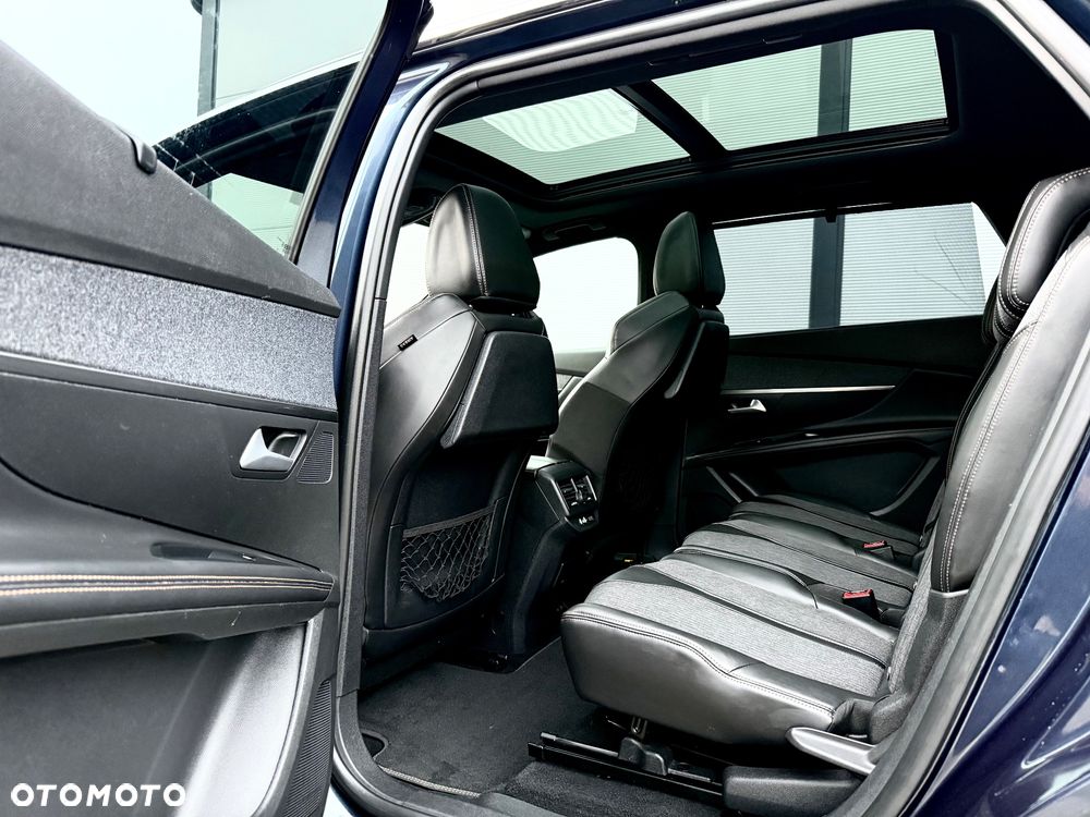 Peugeot 5008 1.6 BlueHDi Allure 7os - 25