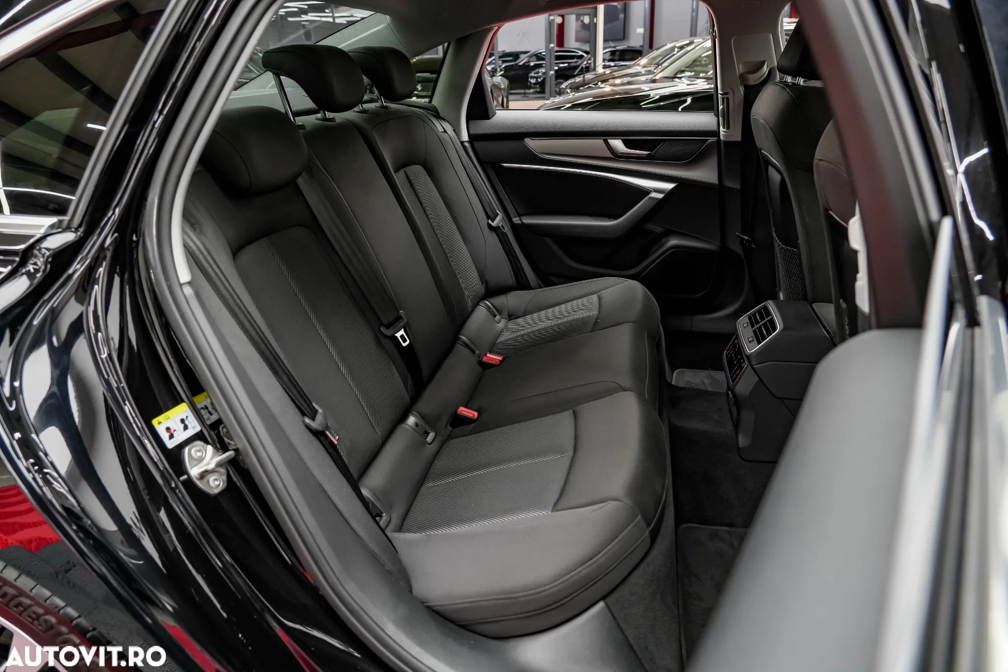 Audi A6 50 TFSI e quattro S tronic design - 12