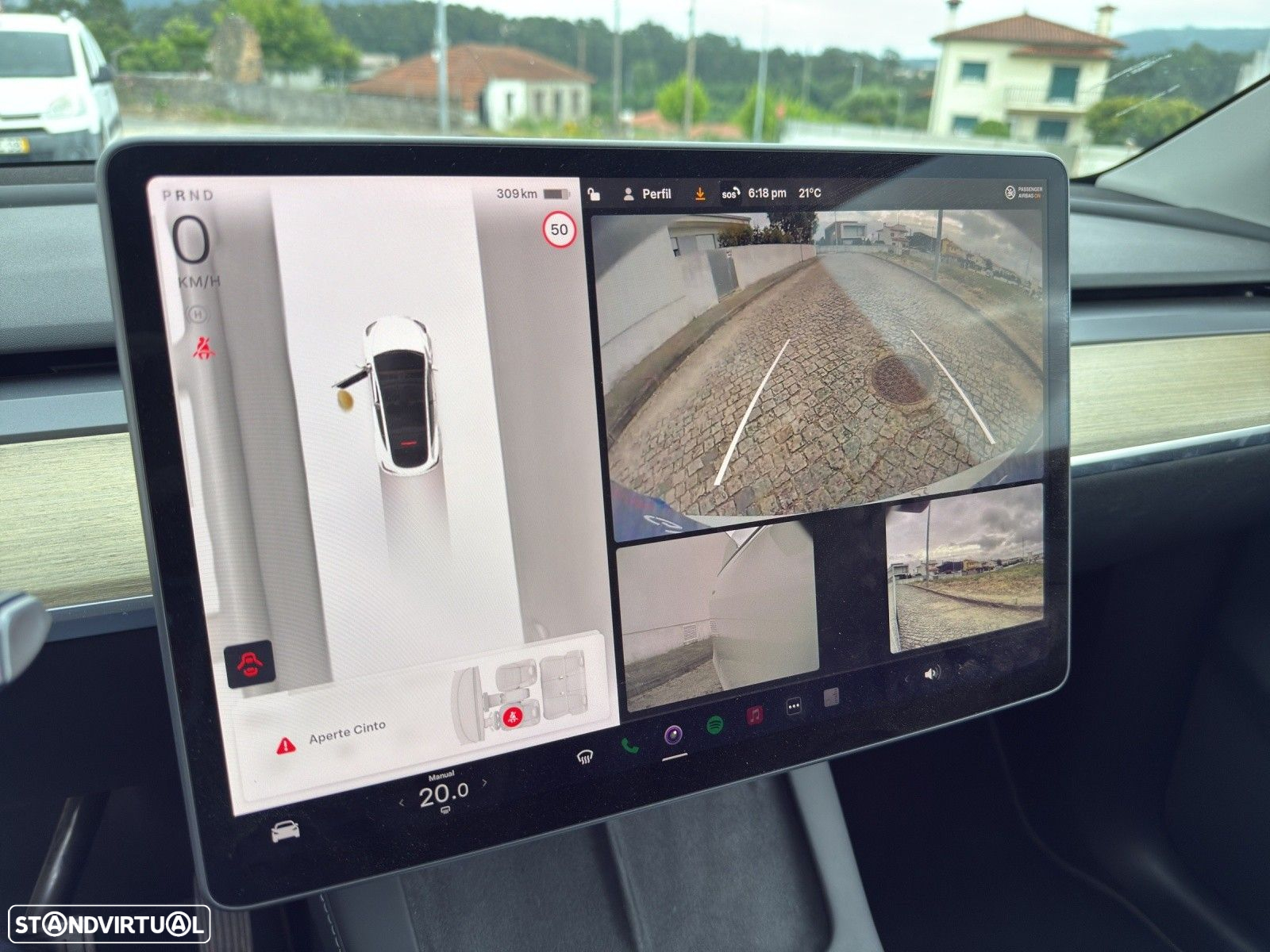 Tesla Model Y RWD - 12
