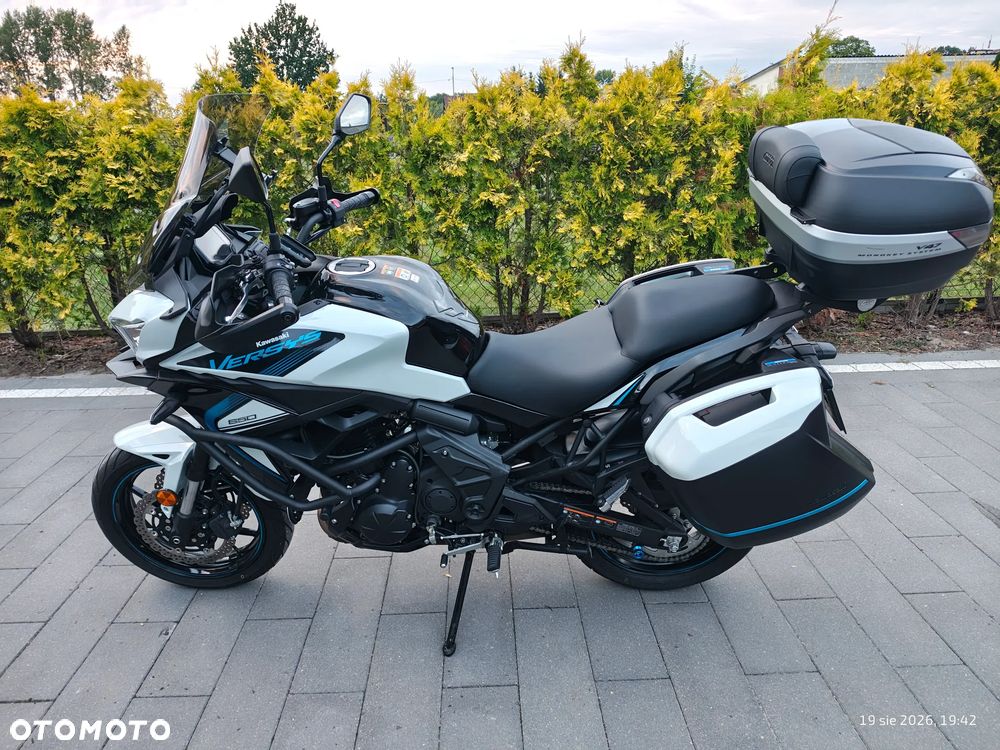 Kawasaki Versys 650 - 17