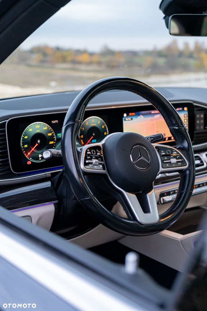 Mercedes-Benz GLE - 18