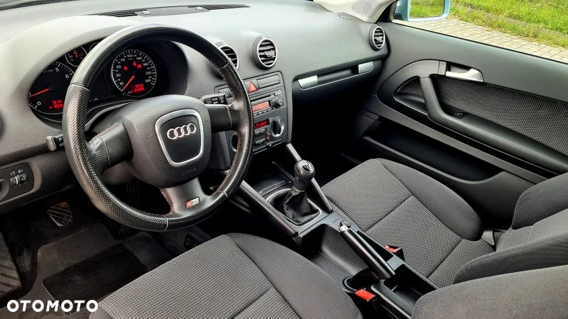 Audi A3 1.6 Attraction - 23