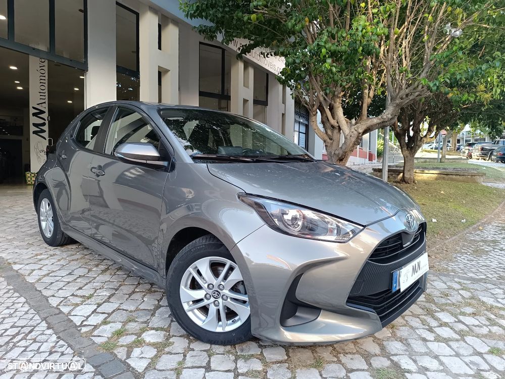 Toyota Yaris 1.0 VVT-i Comfort Plus - 4