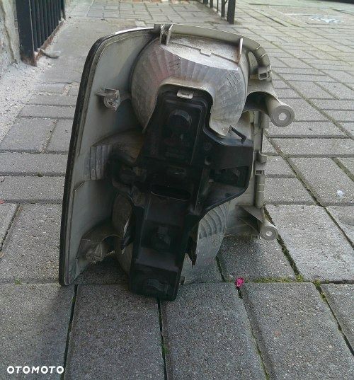 VW TOURAN I CROSS PRAWA TYLNA LAMPA ORYGINAŁ 1T0945096P - 5