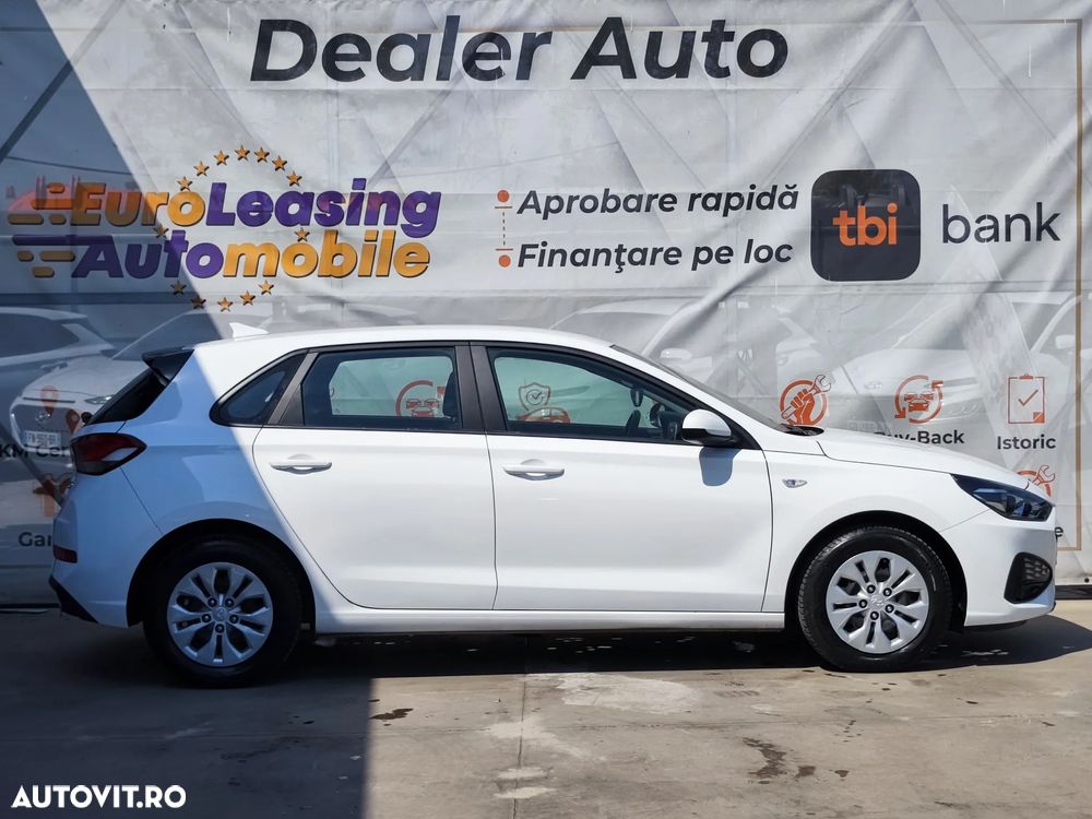Hyundai i30 1.5 110CP 5DR M/T Comfort - 4