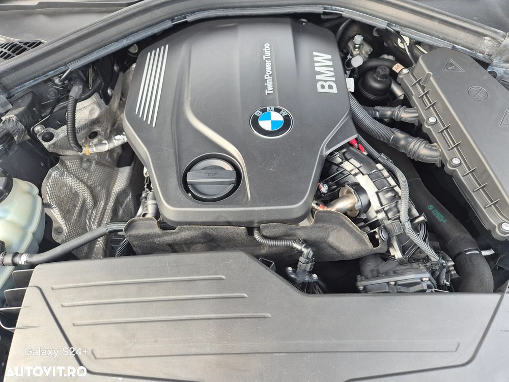 BMW Seria 5 520d Aut. Luxury Line - 25