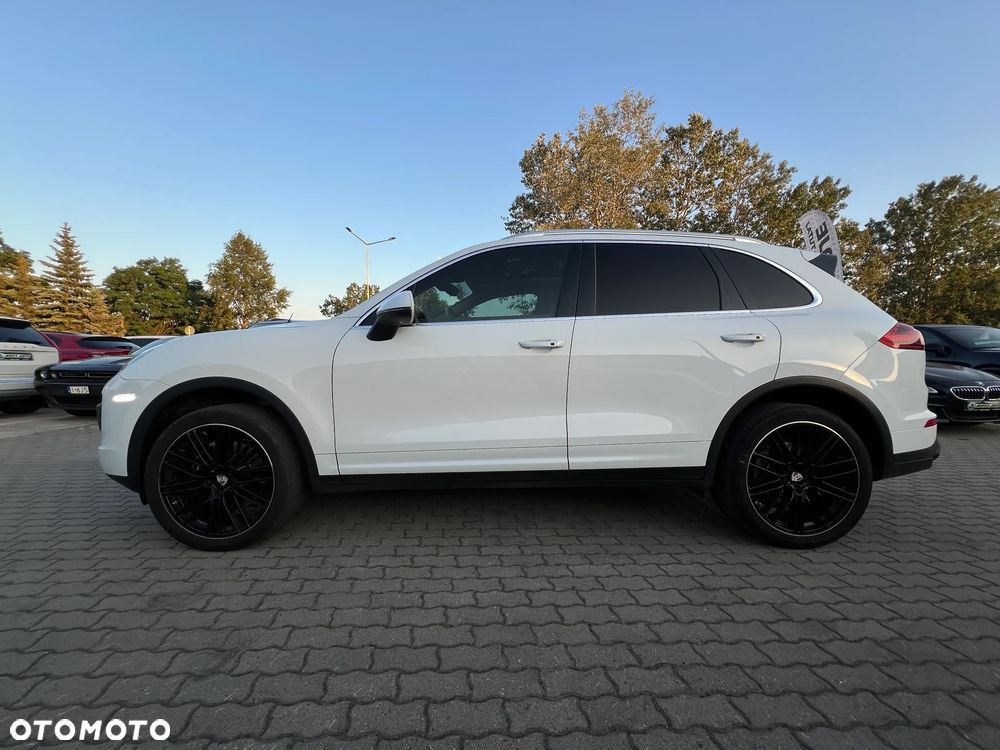 Porsche Cayenne - 6