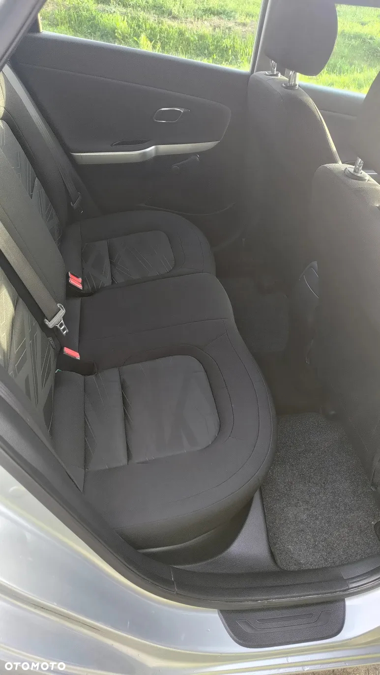 Kia Ceed SW 1.0 T-GDI 120 OPF Vision - 10