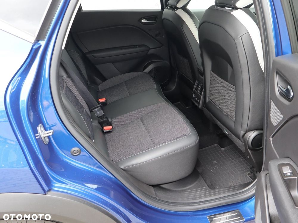 Renault Captur 1.3 TCe mHEV Techno EDC - 8