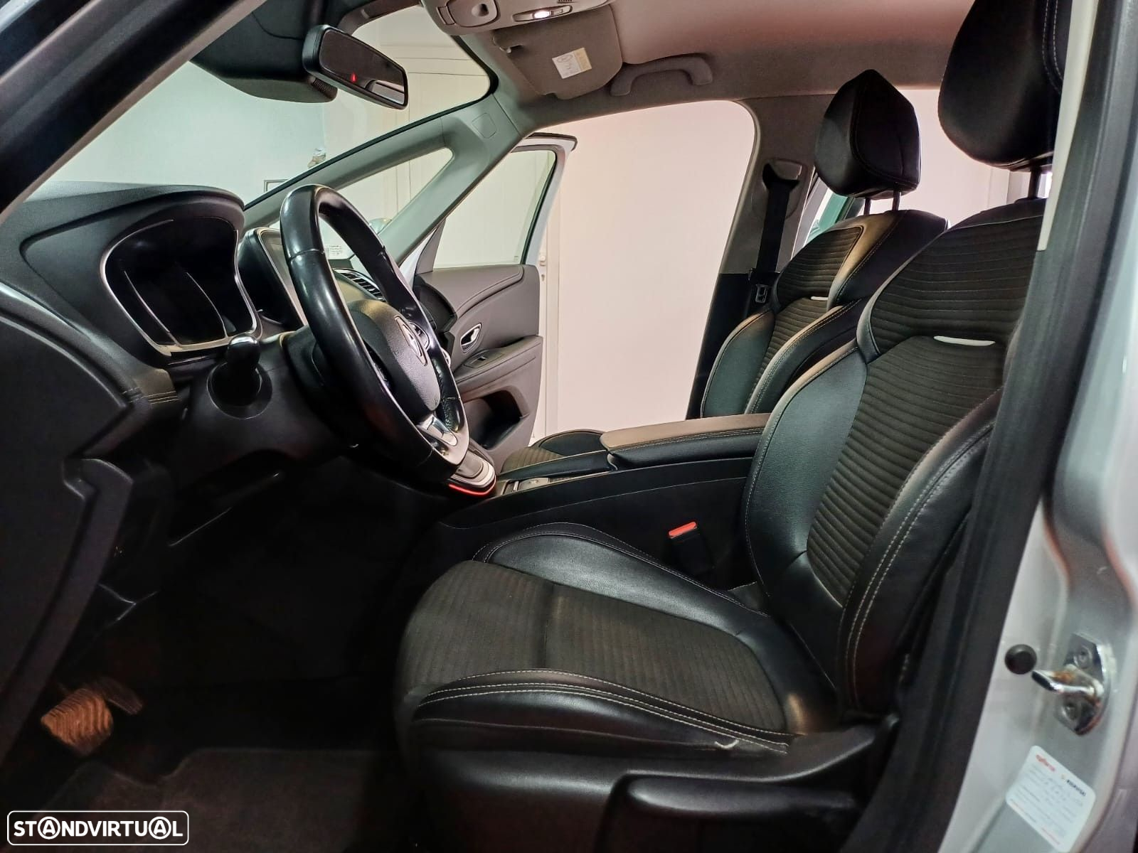 Renault Grand Scénic 1.7 Blue dCi Limited - 10