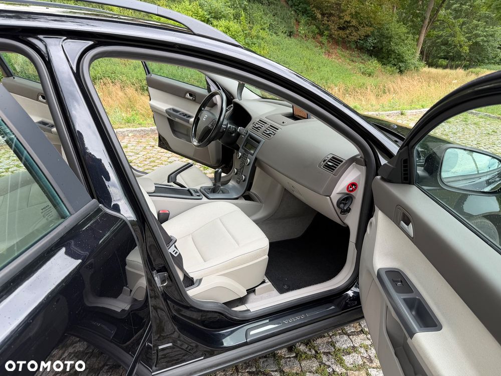 Volvo V50 1.6D - 22