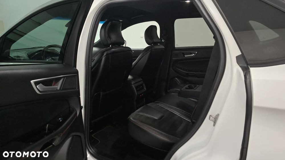 Ford Edge 2.0 EcoBlue Twin-Turbo 4WD ST-Line - 14
