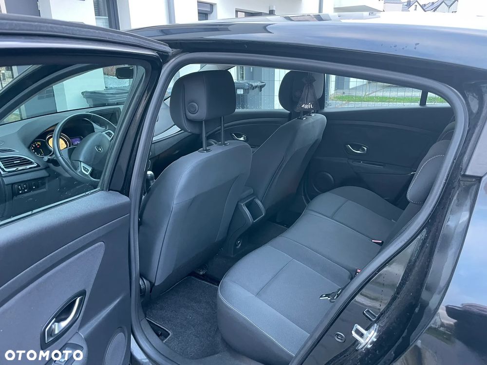 Renault Megane 1.6 16V Style Edition - 9