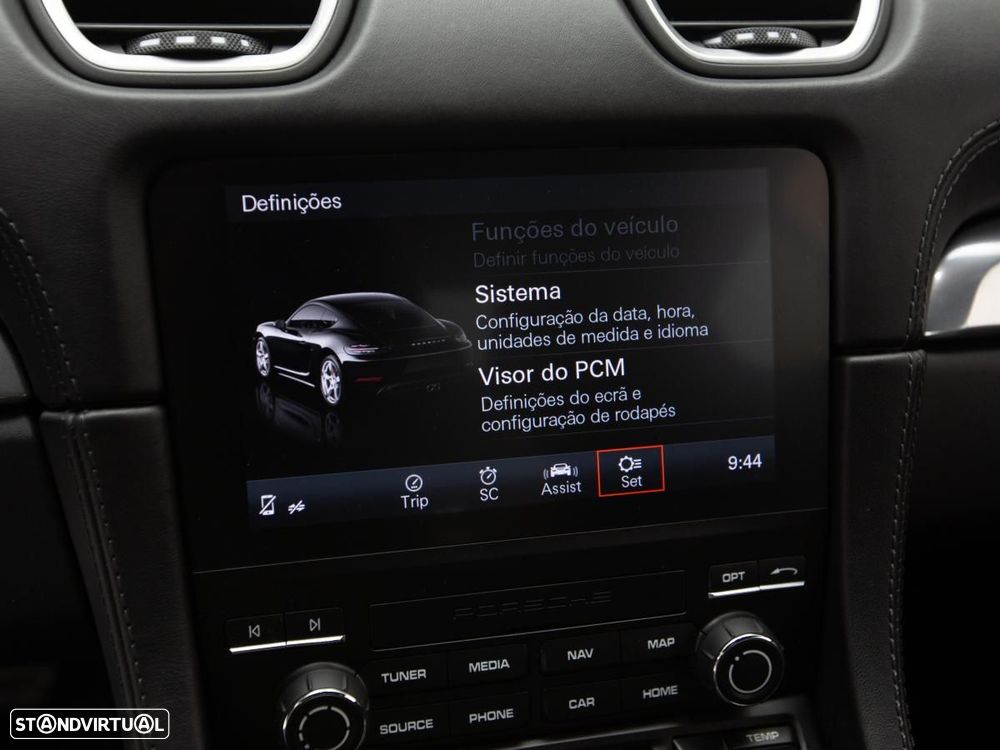 Porsche 718 Cayman - 36