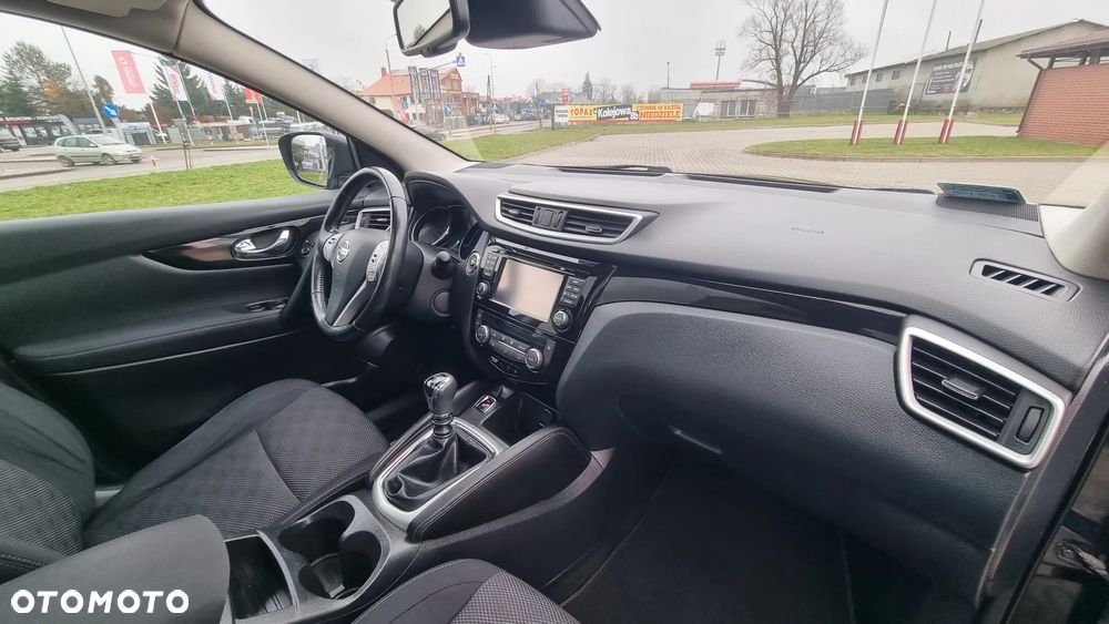 Nissan Qashqai 1.2 DIG-T Tekna EU6 - 19