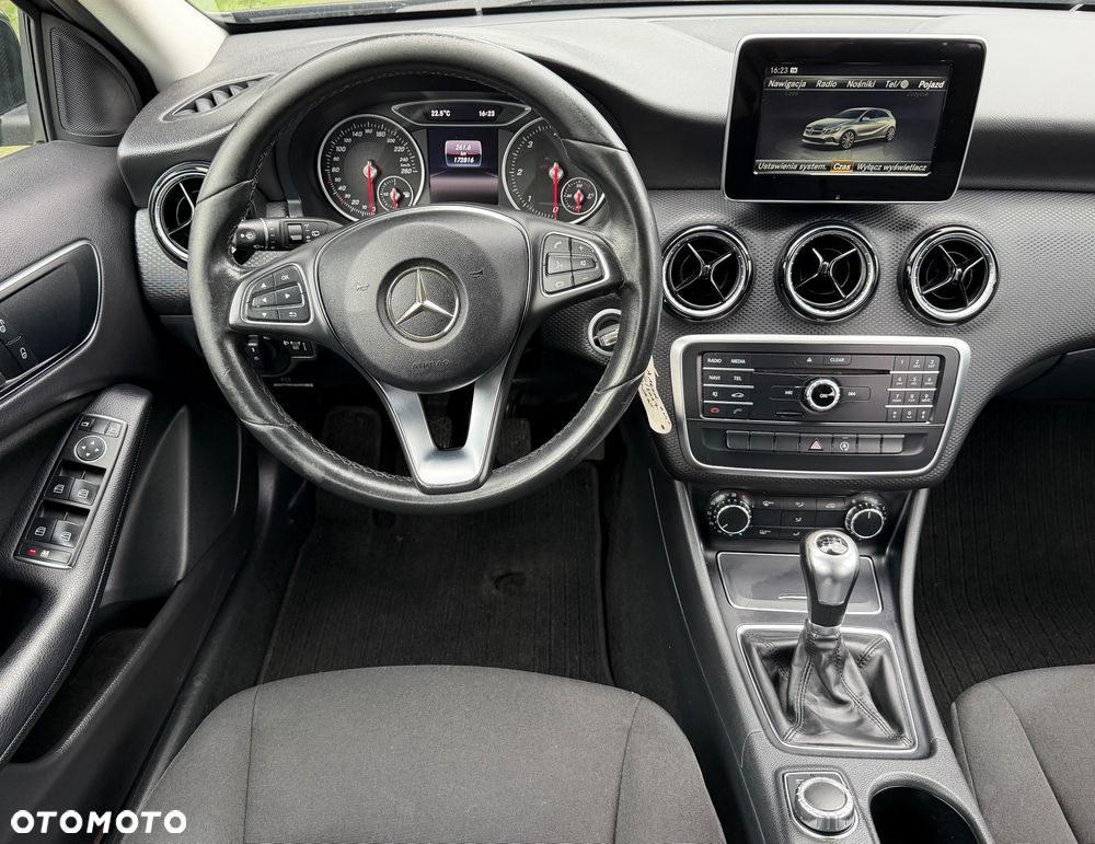 Mercedes-Benz Klasa A 180 d Style - 20