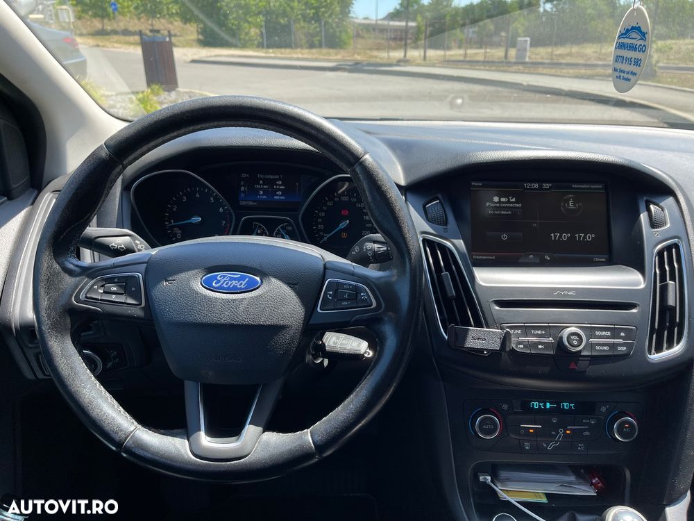 Ford Focus 1.0 EcoBoost Trend - 8