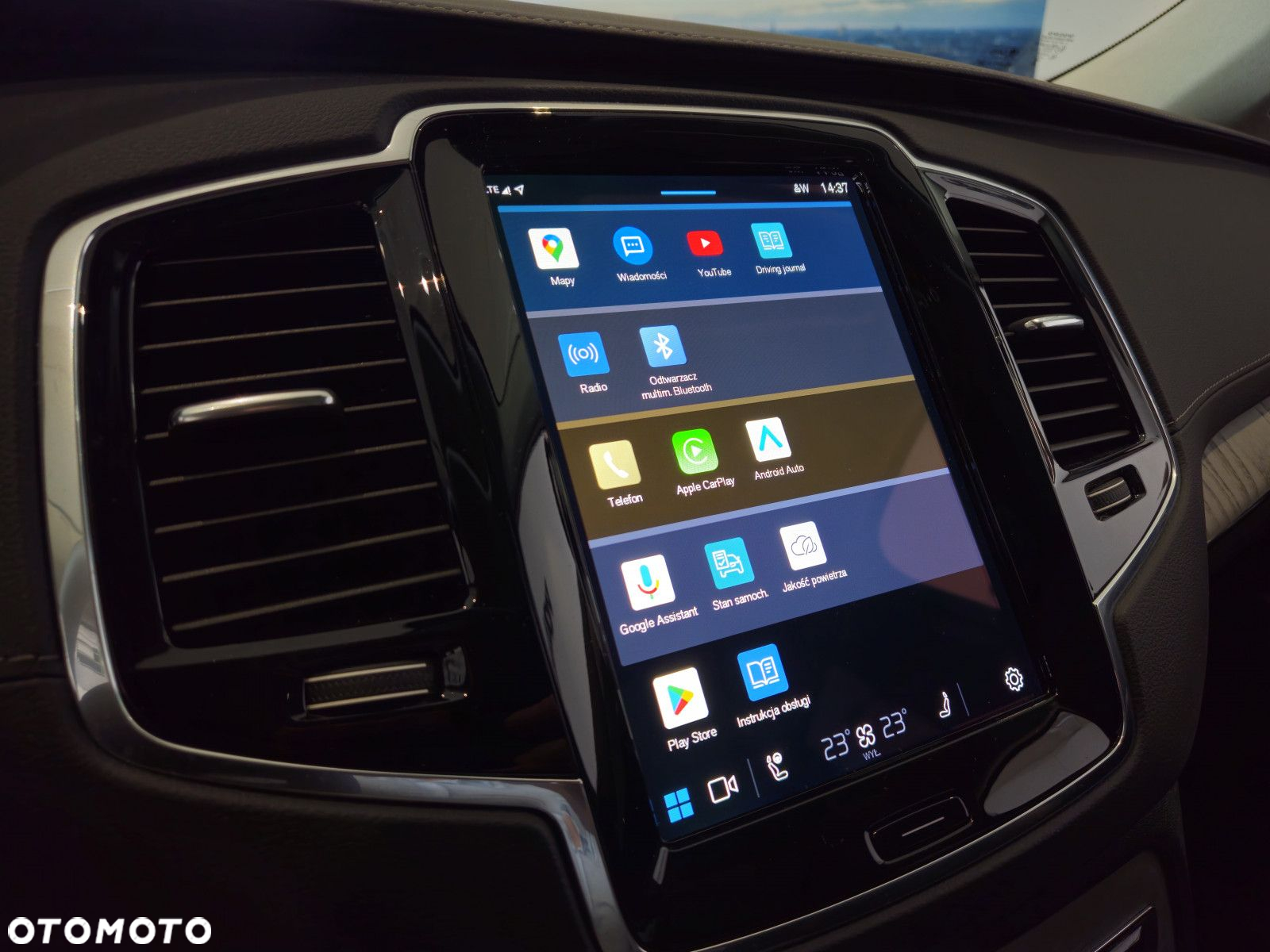 Volvo XC 90 - 23