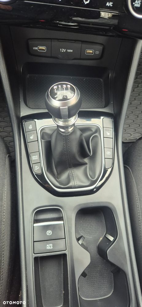 Hyundai Tucson 1.6 T-GDi Modern 2WD - 11
