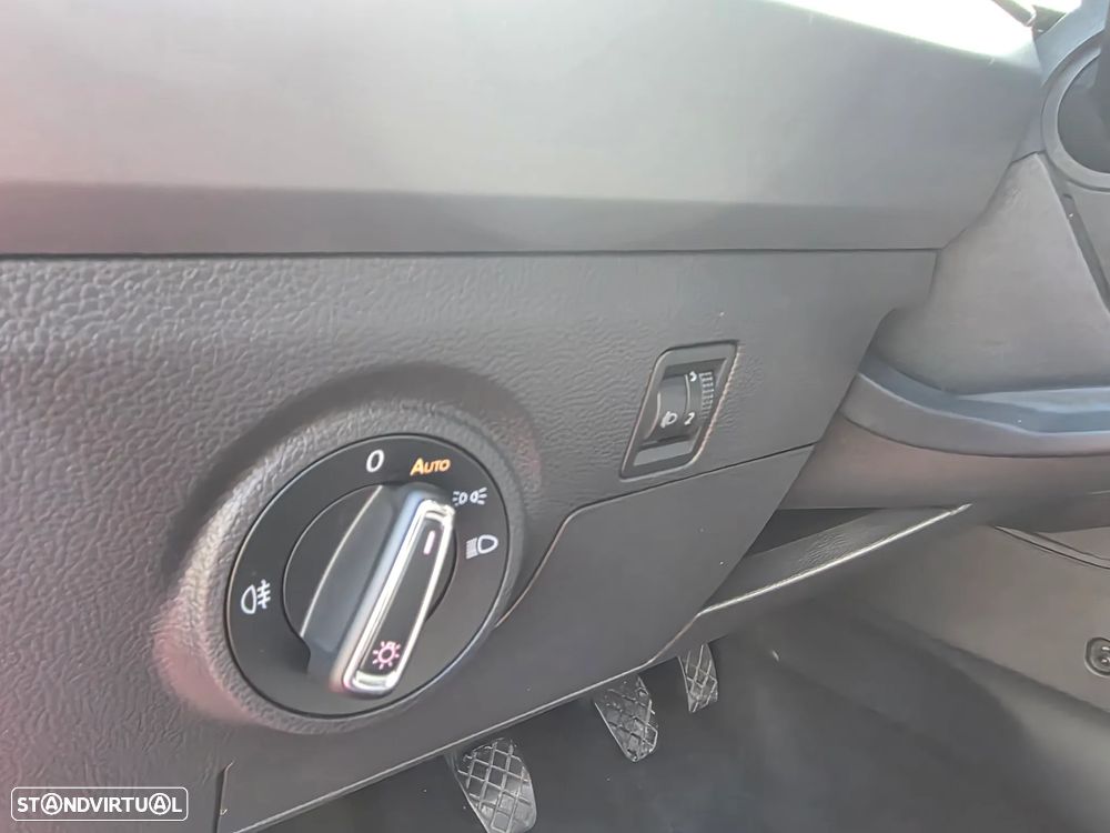 SEAT Ibiza 1.6 TDI S&S Style - 30