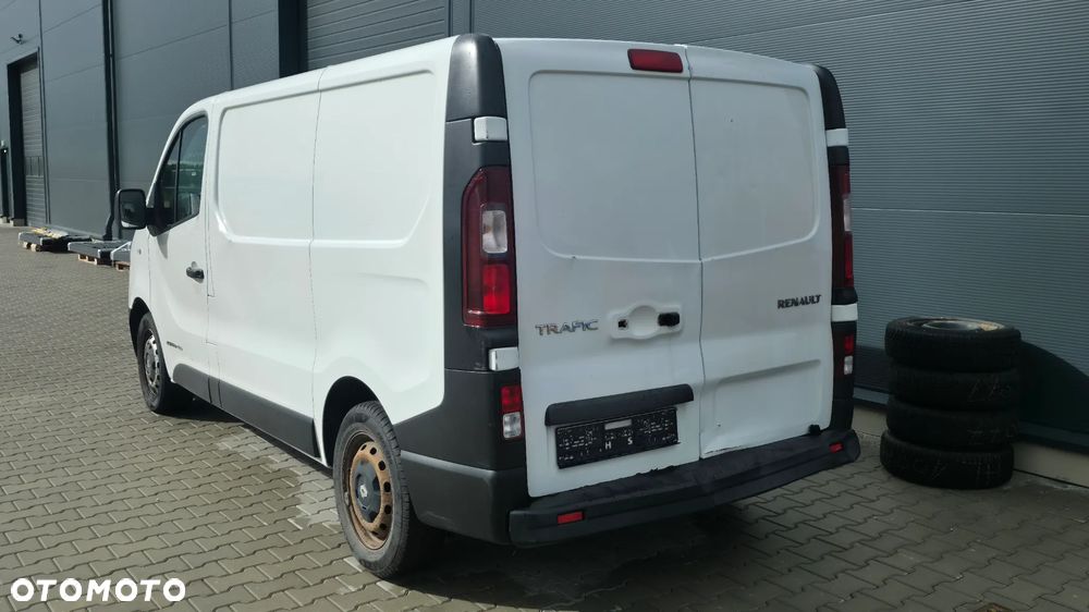 Renault TRAFIC - 6