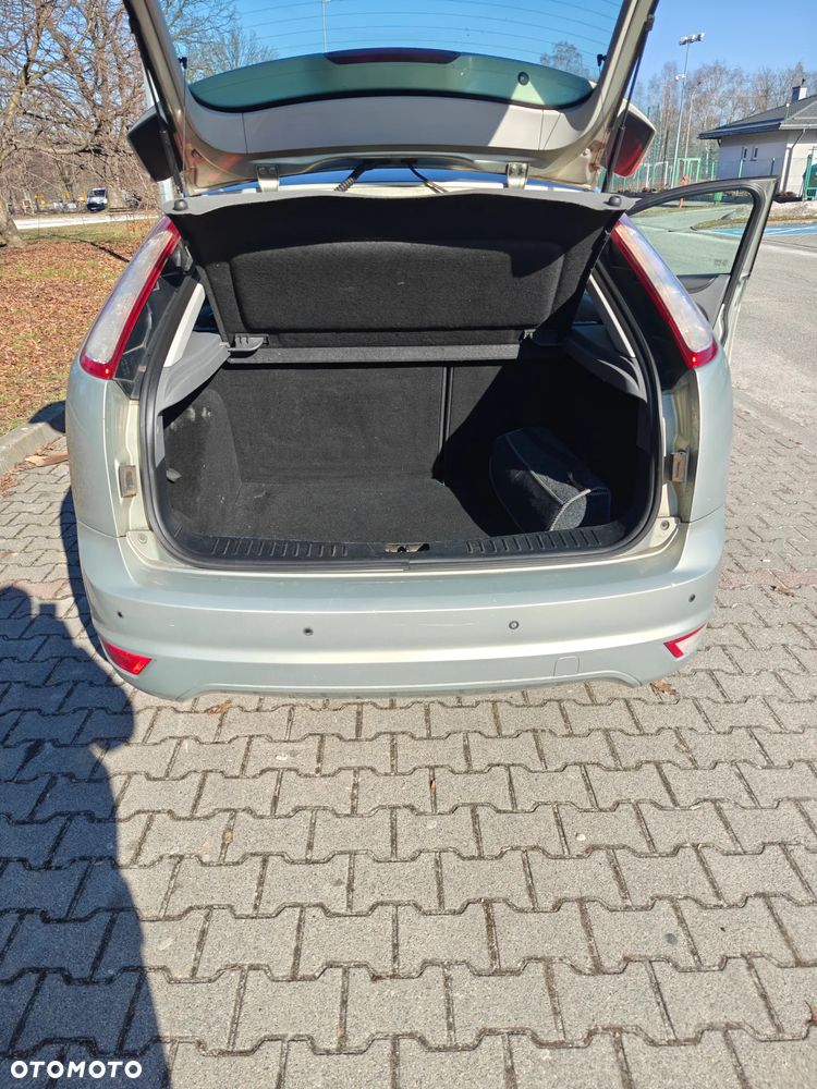 Ford Focus - 7