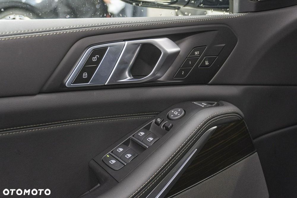 BMW X5 - 22