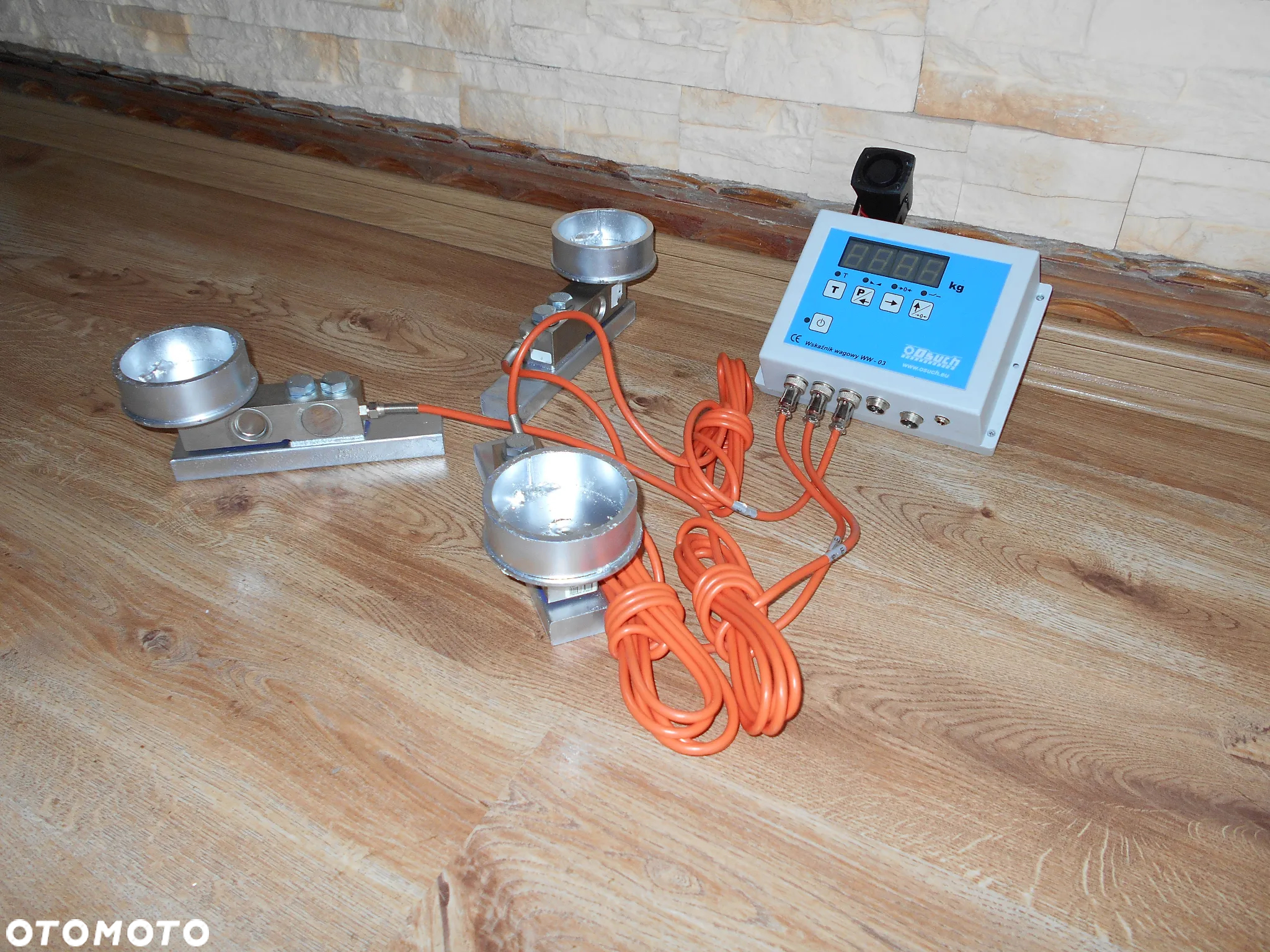 Waga elektroniczna - miernik WW 3 OSUCH pod mieszalnik do pasz 3-czujnikowa - 2