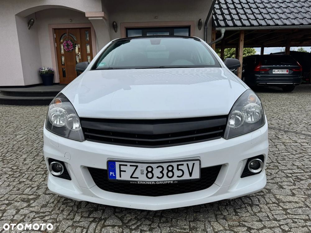 Opel Astra 1.6 Edition 111 Jahre - 2