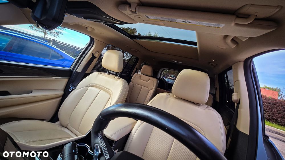 Jeep Grand Cherokee - 25