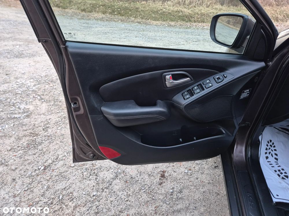 Hyundai ix35 2.0 CRDi Premium 4WD - 37