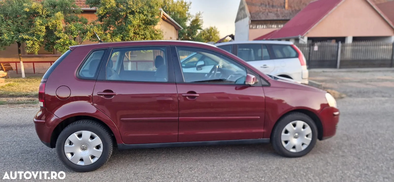 Volkswagen Polo - 6