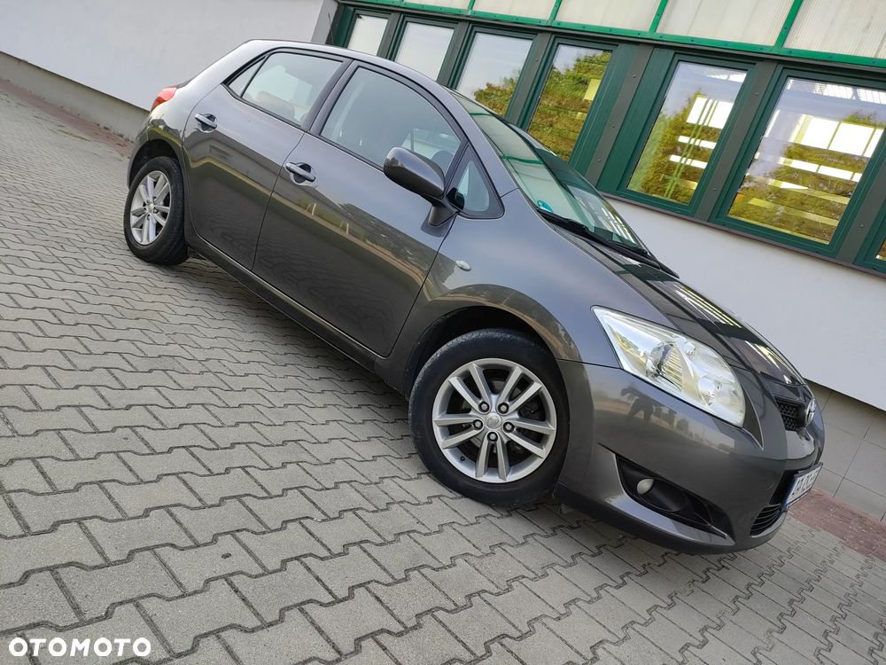Toyota Auris 1.33 VVT-i - 8
